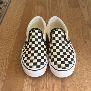 Classic Vans checkerboard slip-on canvas sneakers NWOT boys girls US kids size 2